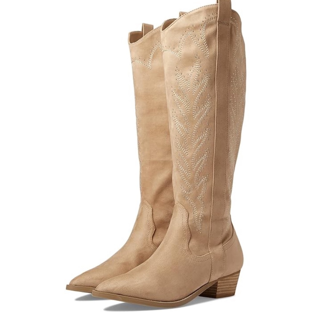 NEW Dolce Vita tan suede western boot size 9. OBO